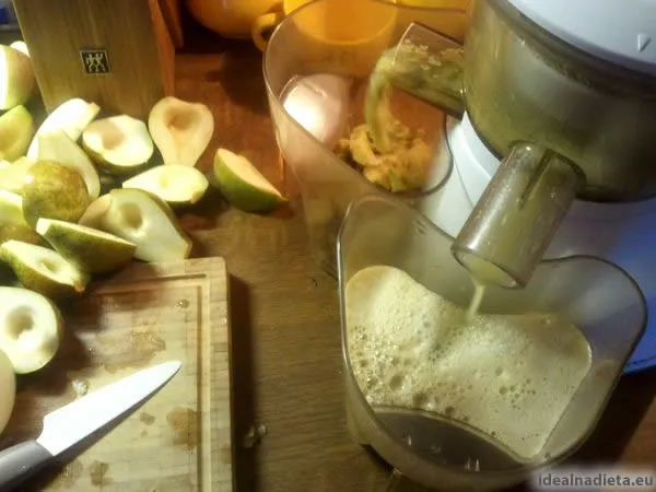 domáca hrušková šťava