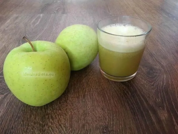 jablková šťava